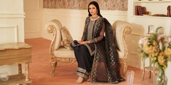 Effortless Elegance: Mohagni’s Formal Ready-to-Wear Collection for Modern Women