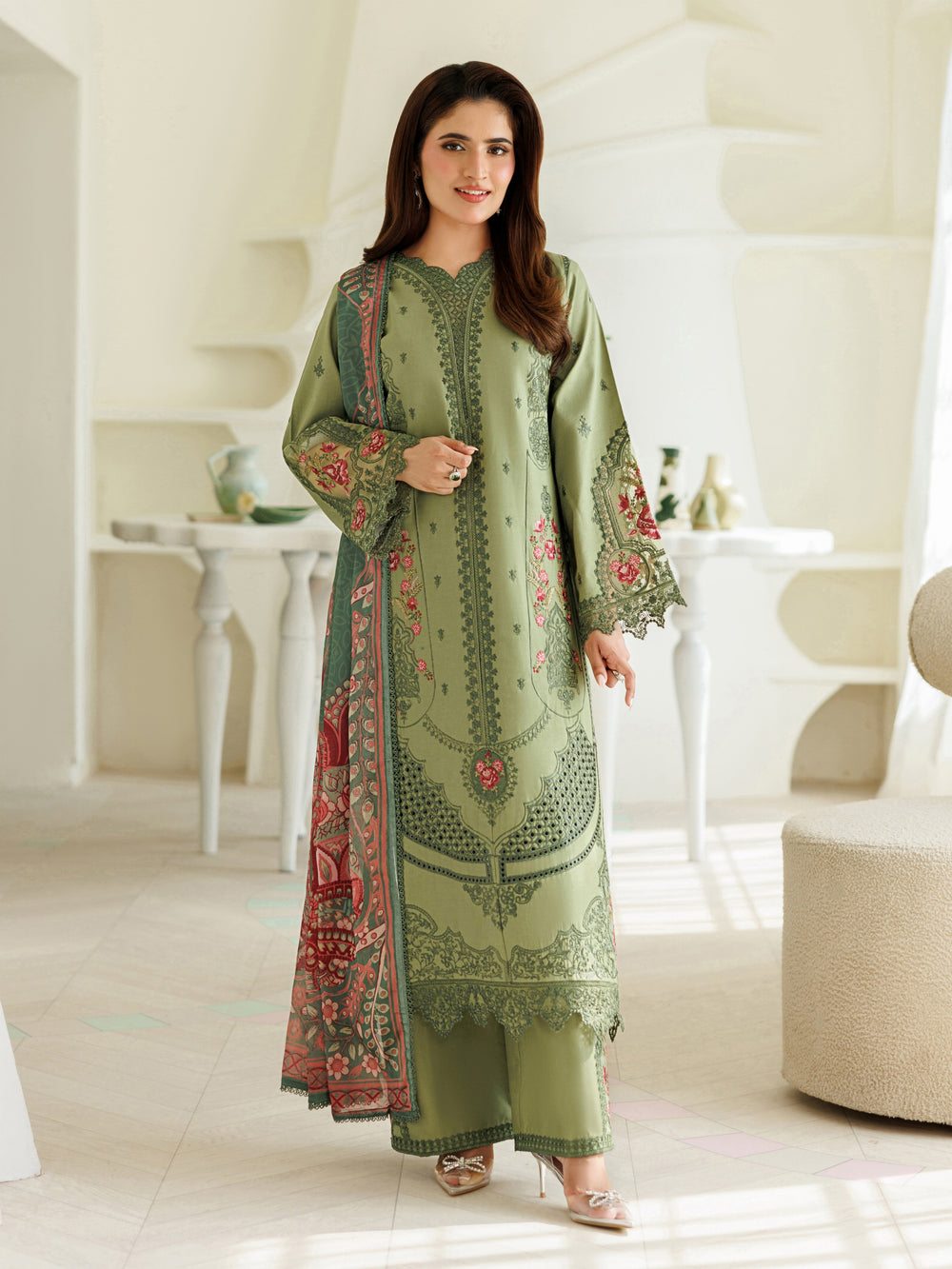 ZG-07 - 3 PC LAWN STITCHED