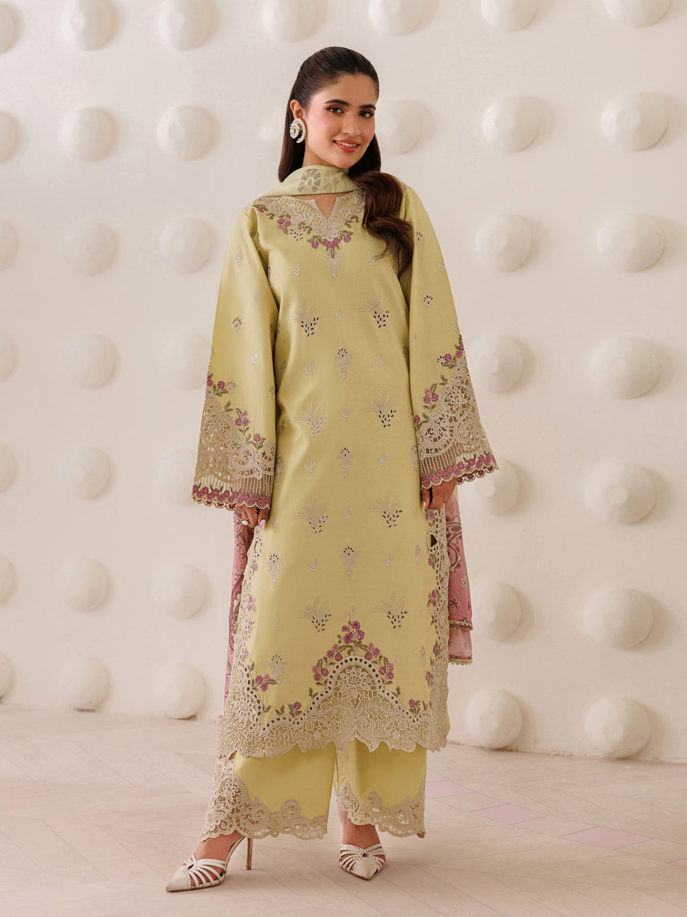 ZG-03 - 3 PC LAWN STITCHED