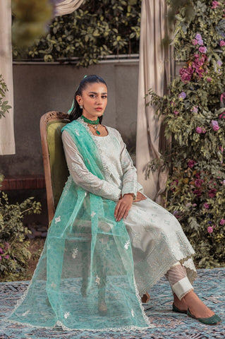 CM-03  3PC EMBROIDERED LAWN  STITCHED I UNSTITCHED