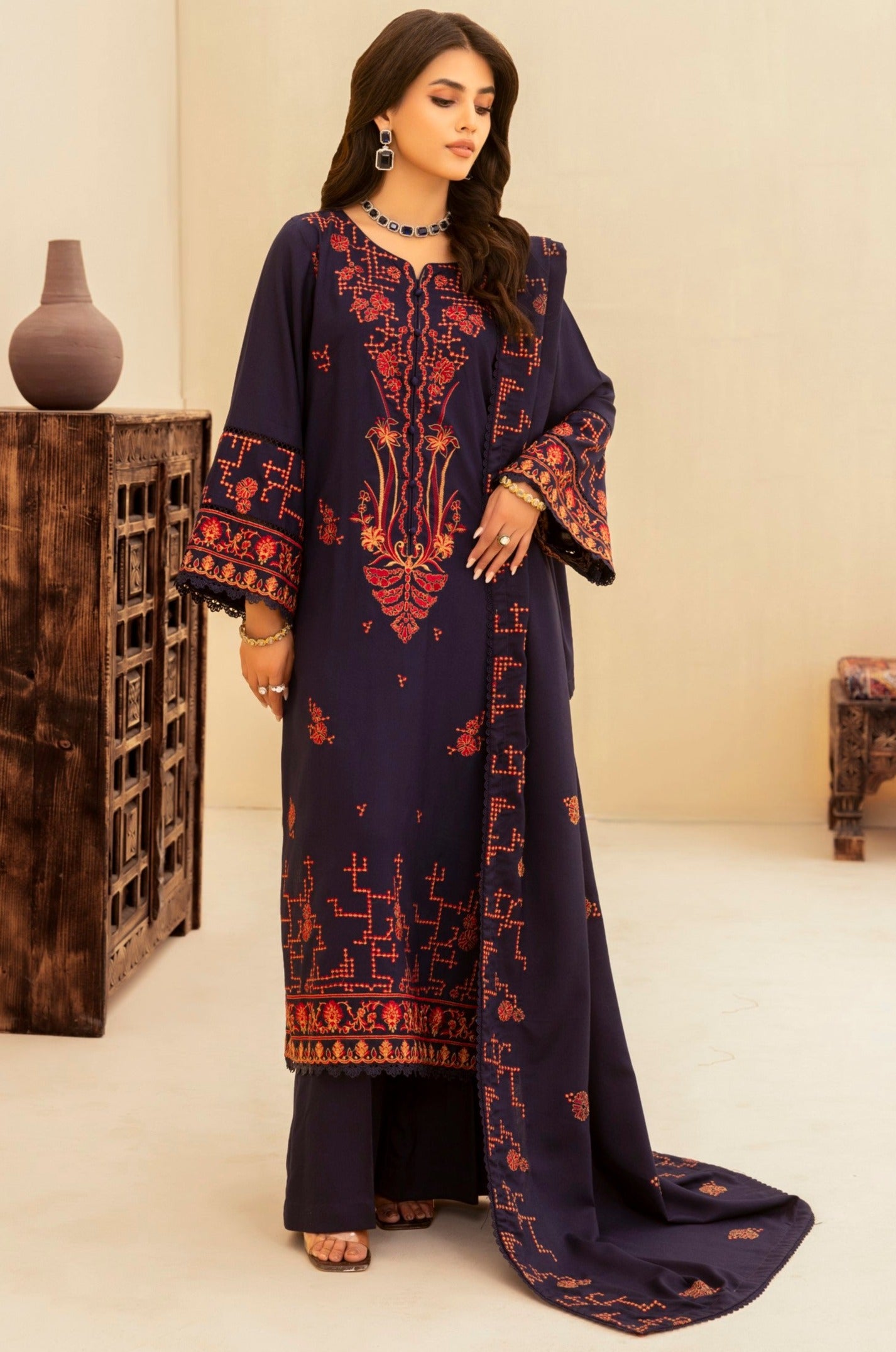 MWS-05 WINTER EMBROIDERED 3PC
