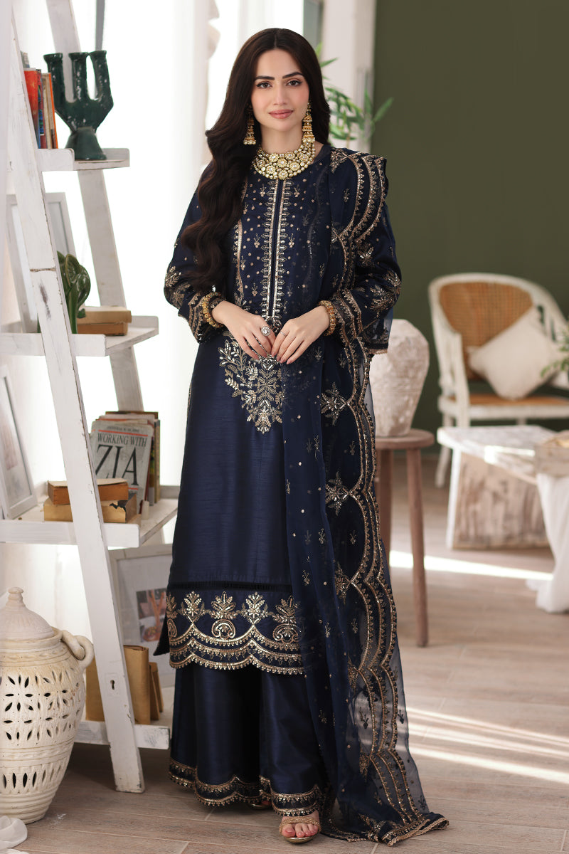 Women Clothing Brand Online In Pakistan | Mohagni Clothes