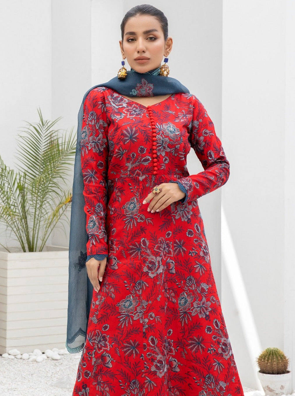 50 Latest Back Neck Designs For Kurti and Salwar Suits (2022) - Tips and  Beauty | Kurti neck designs, Neck designs for suits, Kurti back neck designs